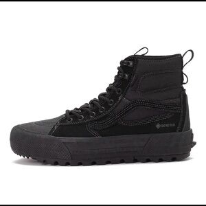Vans MTE Sk8-Hi GORE-TEX Waterproof Shoes Boots Blackout Men's 7 Women’s 8.5